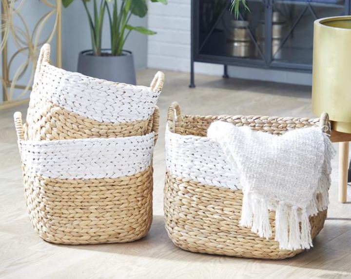 Hyacinthian Baskets